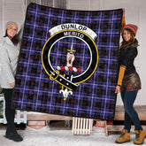 Dunlop Modern Tartan Crest Quilt